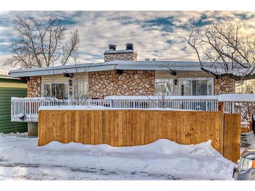 2815 12 Avenue Se, Calgary, AB - Outdoor