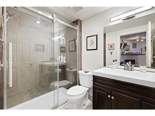 63 Coverdale Way Ne, Calgary, AB - Indoor Photo Showing Bathroom