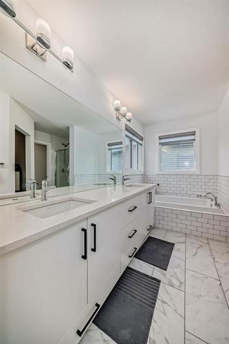 166 Creekstone Way Sw, Calgary, AB - Indoor Photo Showing Bathroom