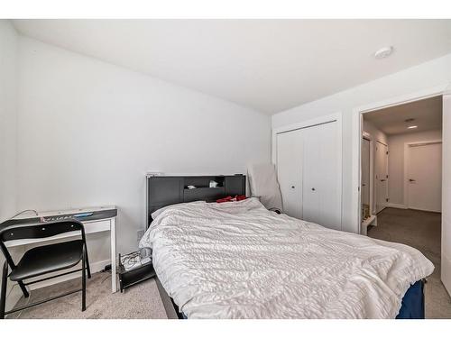 166 Creekstone Way Sw, Calgary, AB - Indoor Photo Showing Bedroom