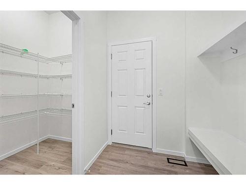 46 Cityline Mount Ne, Calgary, AB - Indoor Photo Showing Other Room