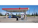 2404 68 Avenue Se, Calgary, AB 