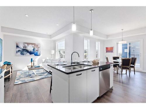 425-115 Sagewood Drive, Airdrie, AB - Indoor Photo Showing Kitchen With Double Sink With Upgraded Kitchen