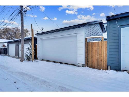 2514 17 Street Nw, Calgary, AB - Outdoor With Exterior