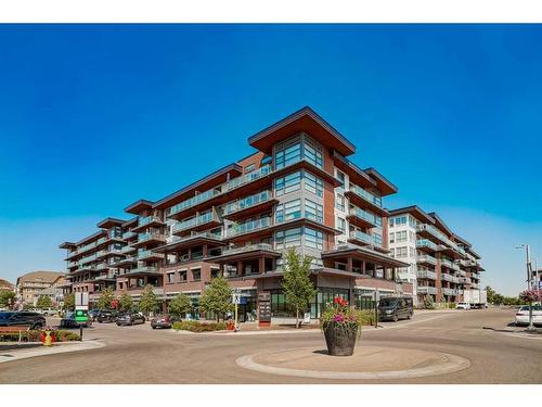 605-122 Mahogany Centre Se, Calgary, AB - Outdoor With Balcony With Facade