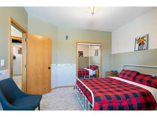 103 Cambria Road, Strathmore, AB - Indoor Photo Showing Bedroom