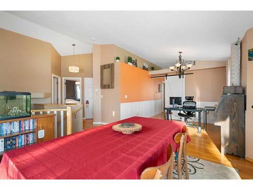 103 Cambria Road, Strathmore, AB - Indoor Photo Showing Dining Room