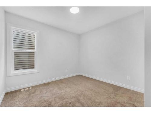 59 Belvedere Green Se, Calgary, AB - Indoor Photo Showing Other Room