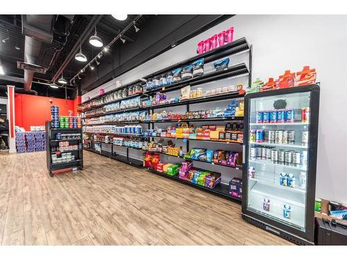 123 Supplement Store, Calgary, AB 