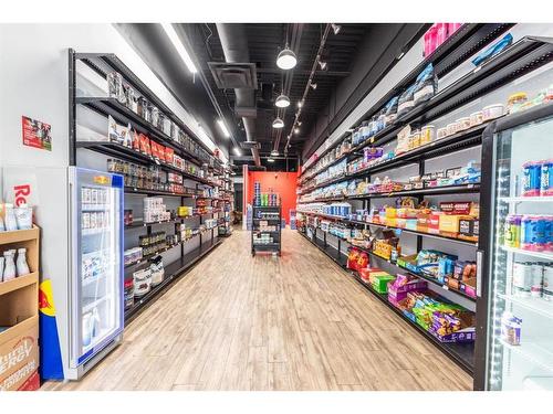 123 Supplement Store, Calgary, AB 