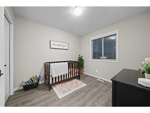 521 West Lakeview Drive, Chestermere, AB - Indoor