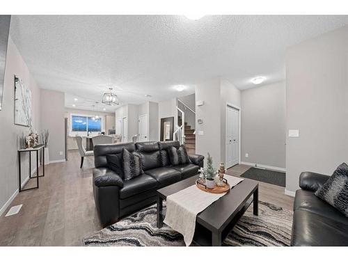 521 West Lakeview Drive, Chestermere, AB - Indoor Photo Showing Living Room