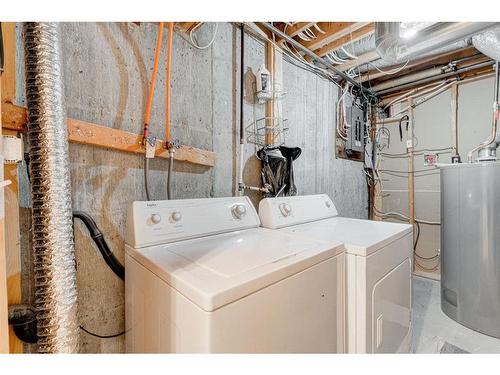 4851 Mardale Road Ne, Calgary, AB - Indoor Photo Showing Laundry Room