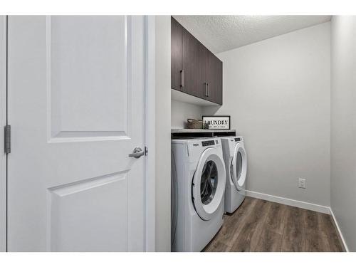 179 Wolf River Drive, Calgary, AB - Indoor Photo Showing Laundry Room