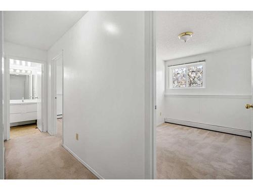 502-11620 Elbow Drive Sw, Calgary, AB - Indoor Photo Showing Other Room