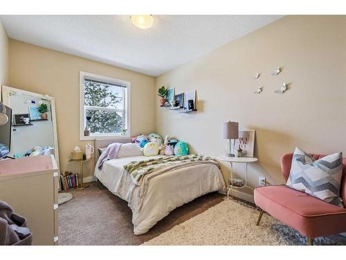 79 Panatella Hill Nw, Calgary, AB - Indoor Photo Showing Bedroom