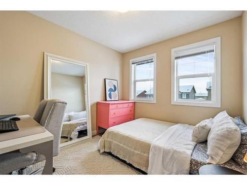 79 Panatella Hill Nw, Calgary, AB - Indoor Photo Showing Bedroom