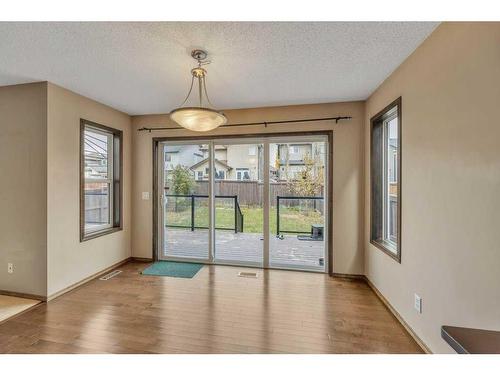 1920 New Brighton Drive Se, Calgary, AB - Indoor Photo Showing Other Room