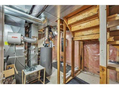 1920 New Brighton Drive Se, Calgary, AB - Indoor Photo Showing Basement