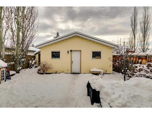 30 Covewood Place Ne, Calgary, AB - Outdoor