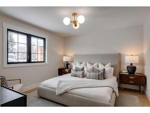 7028 Kennedy Drive Sw, Calgary, AB - Indoor Photo Showing Bedroom