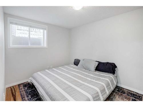 126 Auburn Bay Heights Se, Calgary, AB - Indoor Photo Showing Bedroom