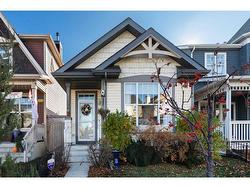 126 Auburn Bay Heights SE Calgary, AB T3M 0A7