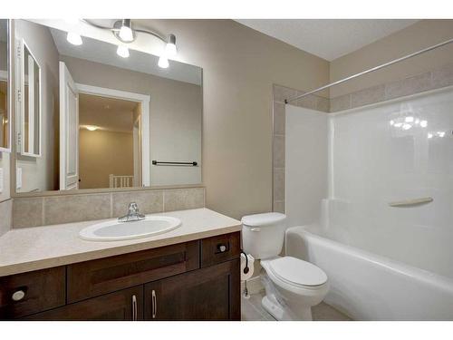 75 Cranleigh Heath Se, Calgary, AB - Indoor Photo Showing Bathroom