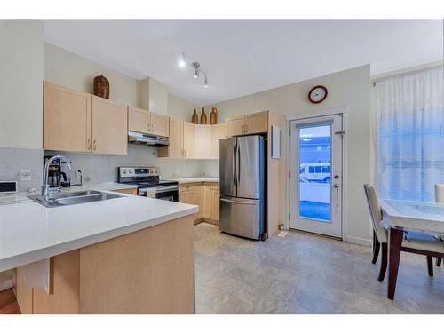 5503-111 Tarawood Lane Ne, Calgary, AB - Indoor Photo Showing Kitchen With Double Sink