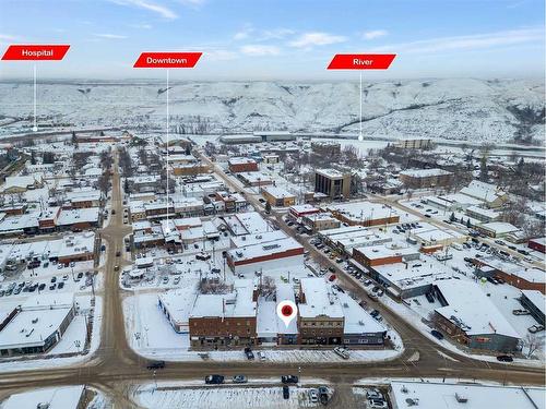 40 Railway Avenue West, Drumheller, AB 