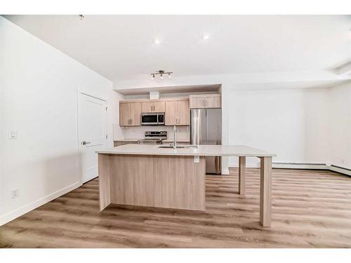 204-60 Sage Hill Walk Nw, Calgary, AB - Indoor Photo Showing Kitchen