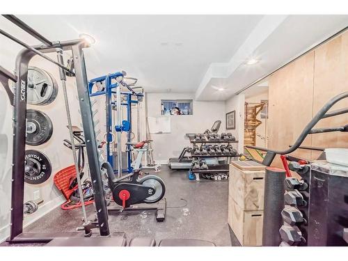 1840 31 Avenue Sw, Calgary, AB - Indoor Photo Showing Gym Room