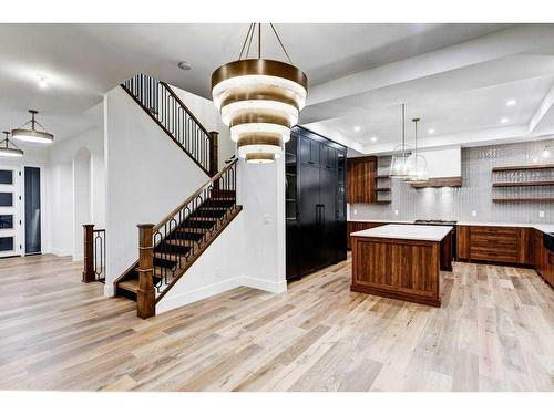 76 Aspen Ridge Square Sw, Calgary, AB - Indoor Photo Showing Kitchen