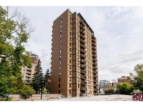 1105-733 14 Avenue Sw, Calgary, AB - Outdoor With Facade