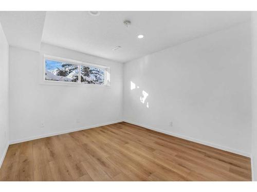 1190 Ranchlands Boulevard Nw, Calgary, AB - Indoor Photo Showing Other Room