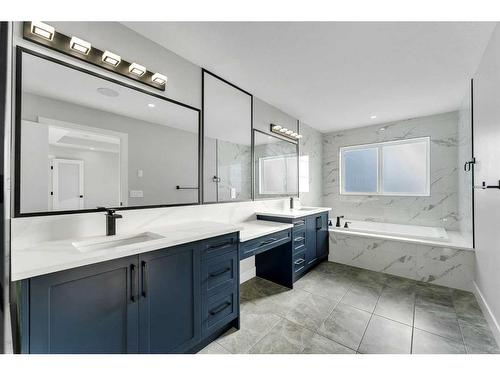 205 South Shore View, Chestermere, AB - Indoor Photo Showing Bathroom