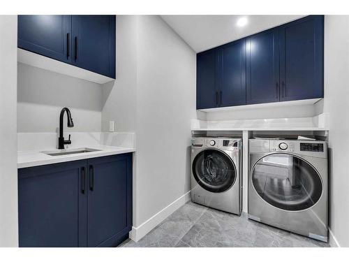 205 South Shore View, Chestermere, AB - Indoor Photo Showing Laundry Room