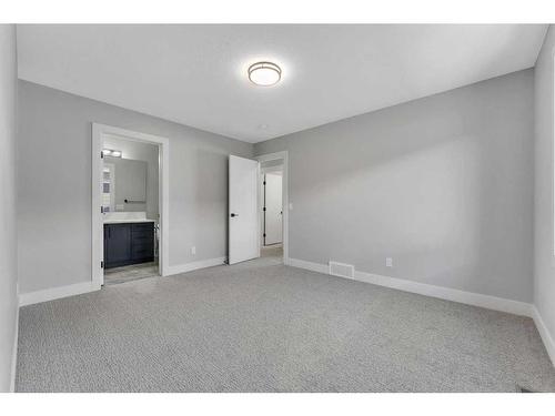 205 South Shore View, Chestermere, AB - Indoor Photo Showing Other Room