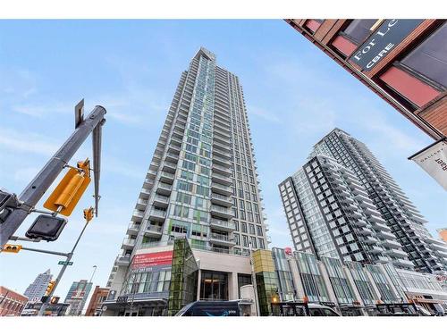 3107-901 10 Avenue Sw, Calgary, AB - Outdoor With Balcony With Facade