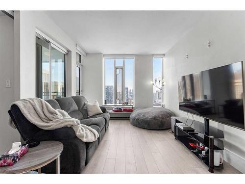 3107-901 10 Avenue Sw, Calgary, AB - Indoor Photo Showing Living Room