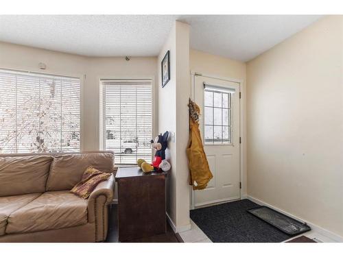 193 Tarington Close Ne, Calgary, AB - Indoor