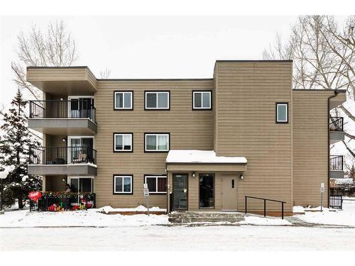 306-36 Glenbrook Crescent, Cochrane, AB - Outdoor With Balcony