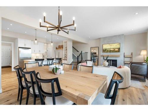 40 Willow Street, Cochrane, AB - Indoor Photo Showing Dining Room