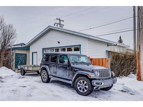 303 1 Street, Irricana, AB - Outdoor