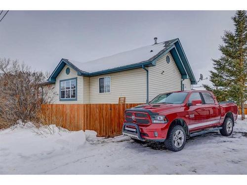 303 1 Street, Irricana, AB - Outdoor