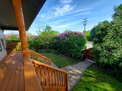 303 1 Street, Irricana, AB - Outdoor With Deck Patio Veranda