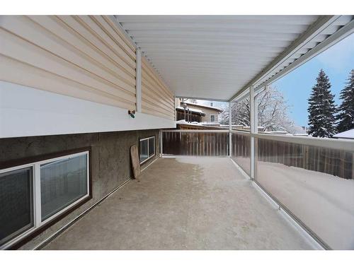 208 Edgedale Way Nw, Calgary, AB - Outdoor With Exterior