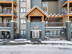 3207-402 Kincora Glen Road NW Calgary, AB T3R 0V2