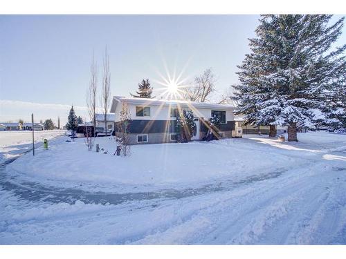 21 Westrose Avenue, Claresholm, AB - Outdoor