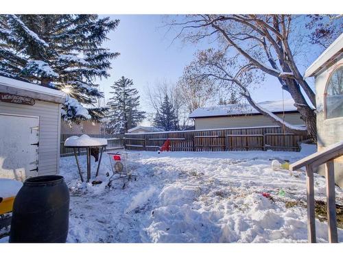 21 Westrose Avenue, Claresholm, AB - Outdoor